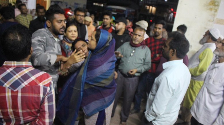 নওগাঁয় ব্যবসায়ীকে হত্যা,আটক ২